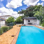 Modern 5Bedroom House W Outdoor Pool Robertson