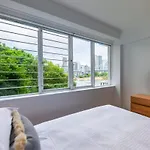 New Farm Riverside Apartment With Best View