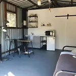 Bennetts Vintage Tiny House Retreat