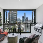Apartment Sunny 1b In Heart Of South Bris By Custom Hosting
