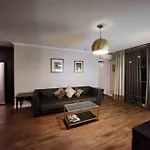 South Brisbane Modern Apartment