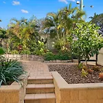 The Garden Villa - An Urban Resort Oasis