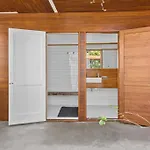 Inside Out! ~ 3 Bed House ~ Toowong