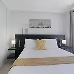 Valley Tropical - Embrace Urban Resort-Style Living