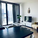 Apartment Of South Bank With Car Park *