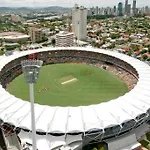 Apartment 3 Bed Budget Gem With Parking Near Gabba Brisbane
