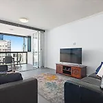 Offline - 37F Brisbane Cbd Apartment With City Views And Pool