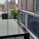 Location! Inner City 1B1B Apt W/Pool,Gym, Sauna