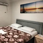 Cliffinn Kangaroo Point Hotel