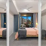 Apartment South Bank Stunner! ~ 3 Bed/2 Bath/1car/views Brisbane