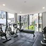 Apartment South Bank Stunner! ~ 3 Bed/2 Bath/1car/views Brisbane