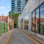 South Bank Styling! ~ 1bed, 1bath, 1car, Balcony Brisbane