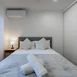 3Br15Ba House W Parking Close To Eastwood Beach M8