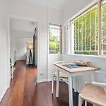 Quiet & Bright Art Deco By New Farm Park * Brisbane