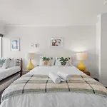 Hidden Haven Apt W/Park & Pool