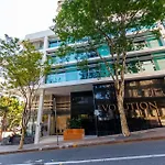 Evolution Apartments