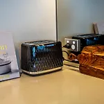 2 Bed 2 Bath In Cbd With Car Park Brisbane