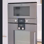 2 Bed 2 Bath In Cbd With Car Park Brisbane