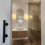 Classic Queenslander With Pool & Yard Brisbane