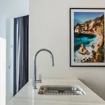 Luxury 2 Bedroom 2 Bathroom In The Heart Of South Brisbane