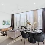 Luxury 2 Bedroom 2 Bathroom In The Heart Of South