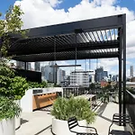 Alfred & Turner Apartments, Luxury 2 Bedroom In The Heart Of The Valley *