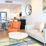 Kooii Apartments