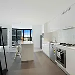 1Br Apt In The Heart Of The City W Stunning View