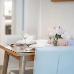 Cbd Riverview 2B1B Apt W Shared Pool, Gym