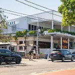 The Summer Home! 2Bed/2Bath/1Car/Balcony ~ Bulimba