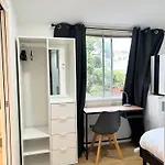 26 Gladstone Rd Highgate Hill Guest house
