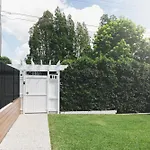 Urban Getaway Bardon Luxe 3 Bed 2 Bath And Pool