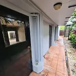 Charming 2Bd Apt Near Uq & Ferry