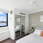 1-bed Pad With Sweeping Views