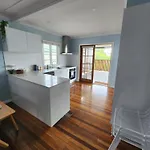 Oxley Mineral Pool & Private Suburbanstay Holiday home Brisbane