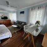 Oxley Mineral Pool & Private Suburbanstay Brisbane