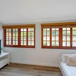 Inner 6br Family Friendly House Highgate Hill Holiday home Brisbane