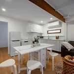 Inner 6br Family Friendly House Highgate Hill