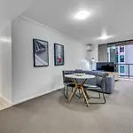 Cbd Free Parking Pool Balcony Walk To Casino