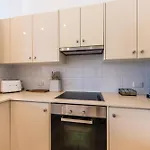 Apartment 3 Bedrooms 2 Bathrooms W Parking & Pool