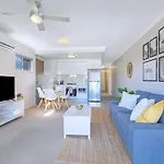 \'The Provincia\' A Contemporary Inner-City Abode
