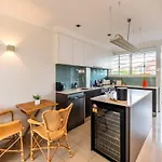 Riverside Studio Apartment With Parking