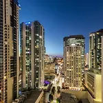 Level 18 Cbd 2 Bed Car Pool