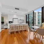 Capri Luxury Apartments Newstead