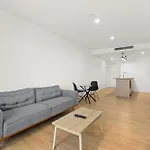 Kozyguru South Brisbane Kozy 2 Bedrooms Apt + Free Parking Brisbane One Qsb001-1203