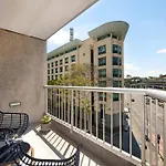 Roma St Apartment