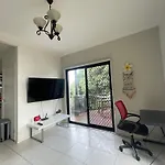 Mountain View Inner Brisbane Secure Townhouse