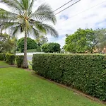 Lovely 2-Bed By Oxenham Park Transport & Shops