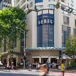 Cbd 1-Bed With Pool, Gym & City Views