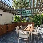 Cityscape 2-Bed With Pool, Gym & Secure Parking